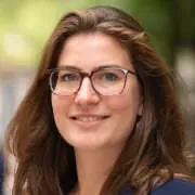 Suzanne Van de Beek